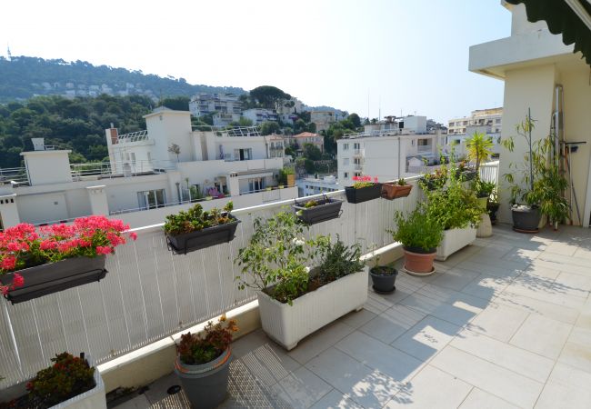 Apartamento en Niza - PHOENIX - Appartement 4 personnes terrasse, parkin