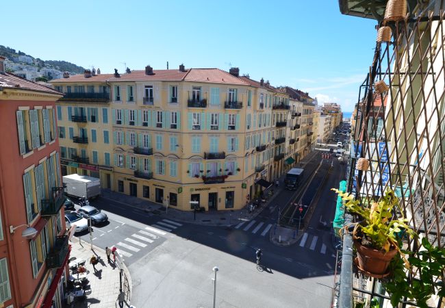 Appartement à Nice - DROUOT - Charmant T2 au coeur du port